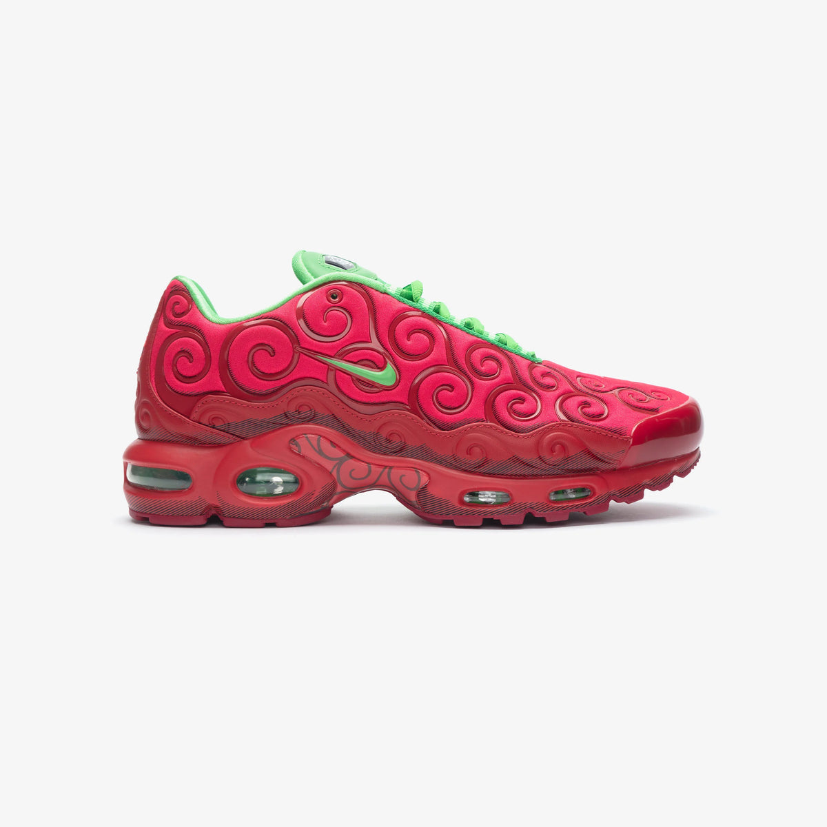 Nike Air Max Plus x One Piece "Ope Ope" - Trafalgar Law Edition